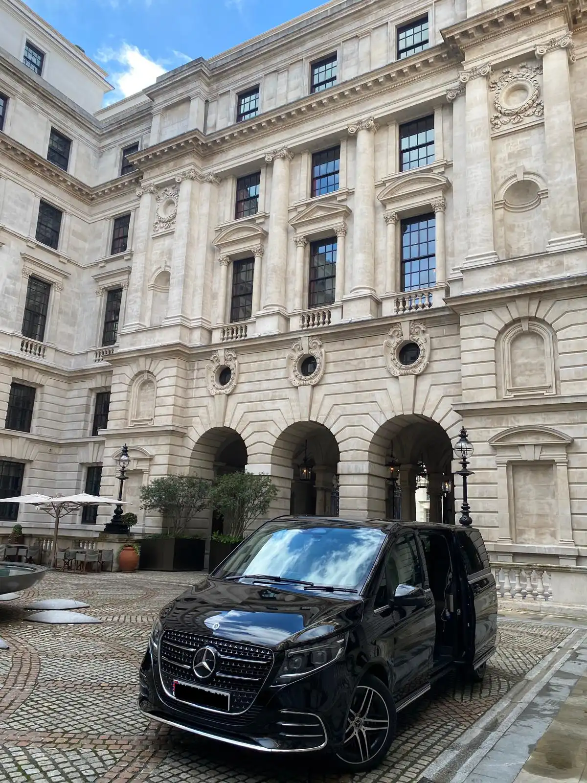 chauffeur car hire london